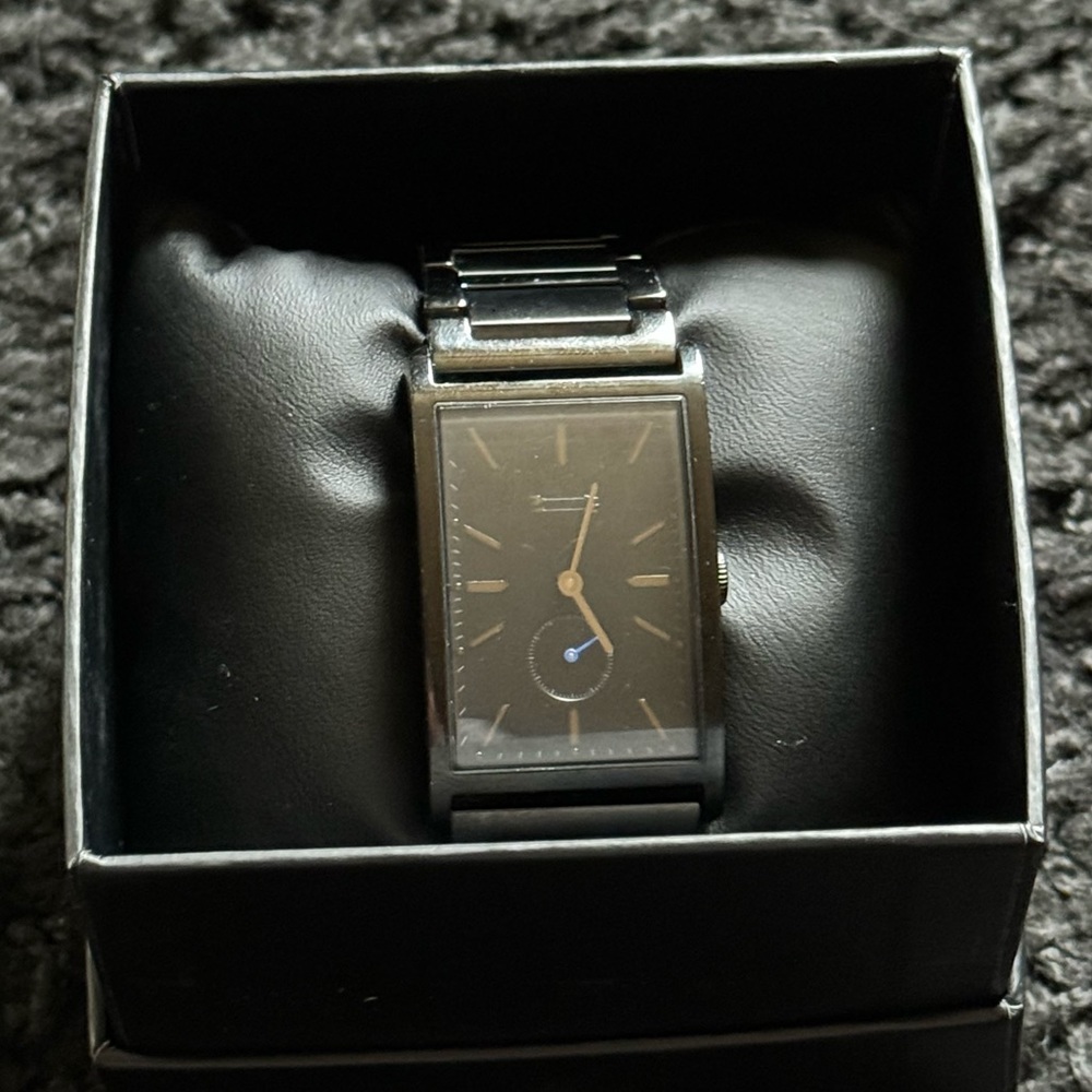 Uri Minkoff Pesaro Bracelet Watch 28mm - Picture 13 of 15